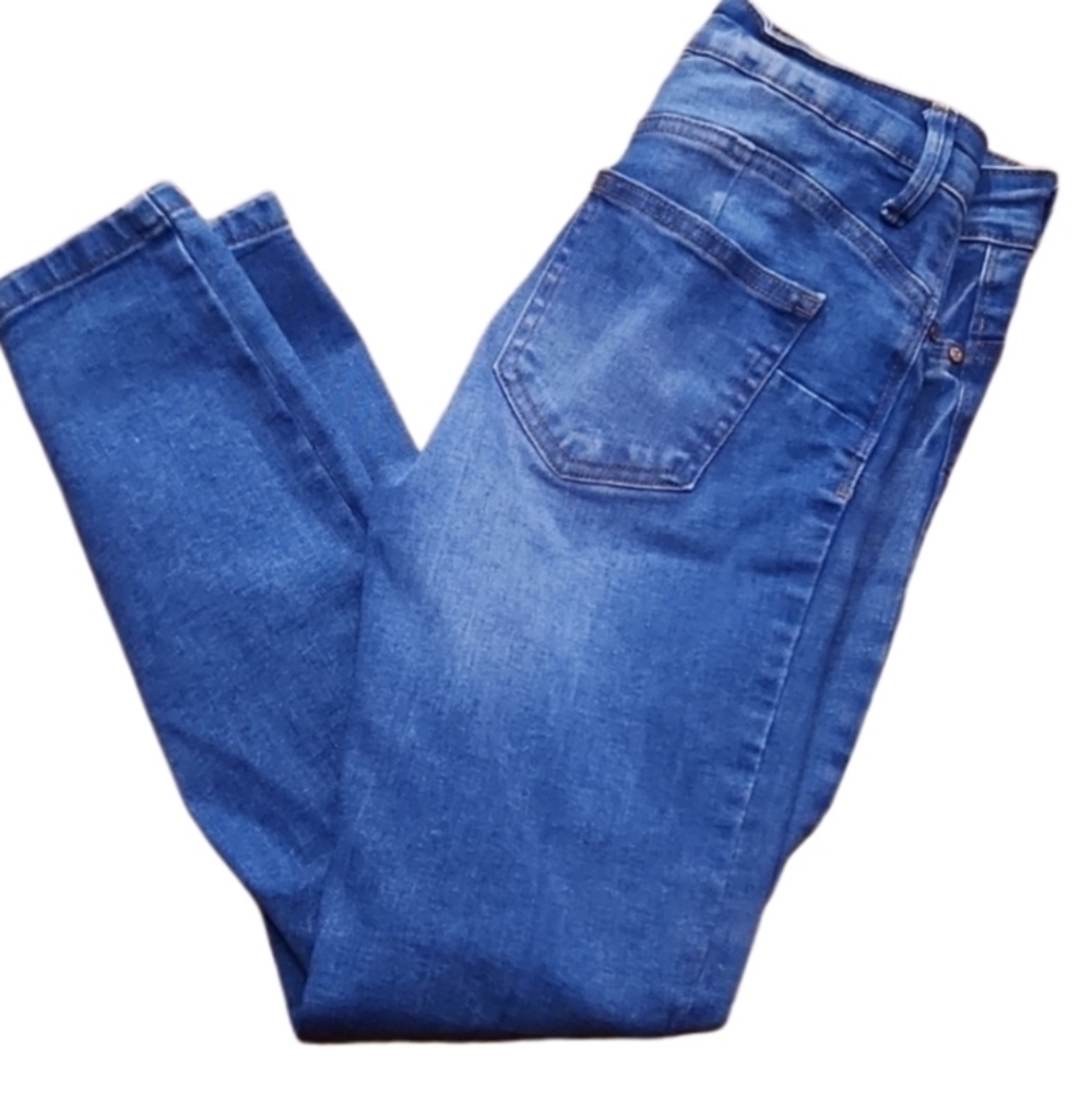 Celebrity Pink Jeans Womens size 5 Curvey Skinny Denim